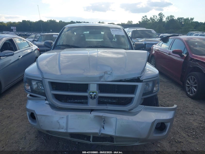 2008 Dodge Dakota Sxt/Bighorn/Lonestar VIN: 1D7HW32K08S592717 Lot: 43105985