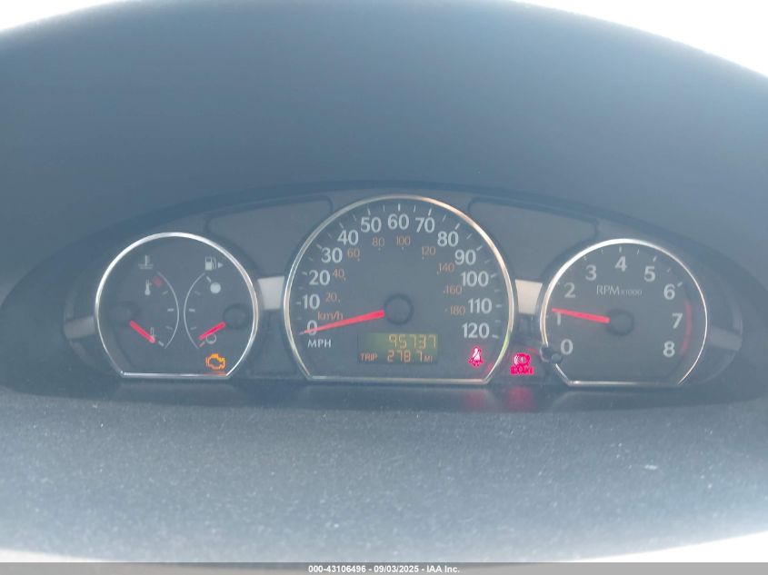 2005 Saturn Ion 2 VIN: 1G8AN12F25Z132137 Lot: 43106496