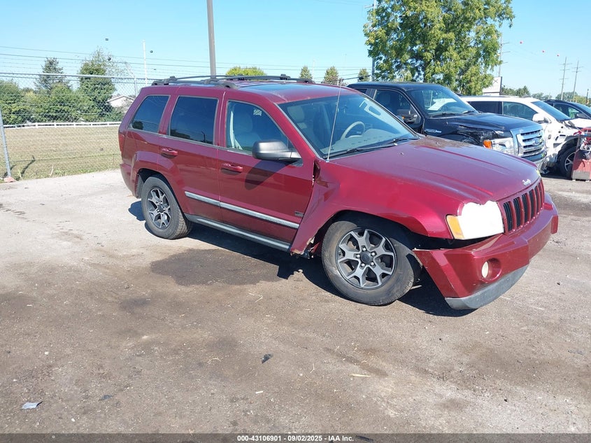 2007 Jeep Grand Cherokee Laredo red other flexible 1J8HR48P27C628788 photo #1