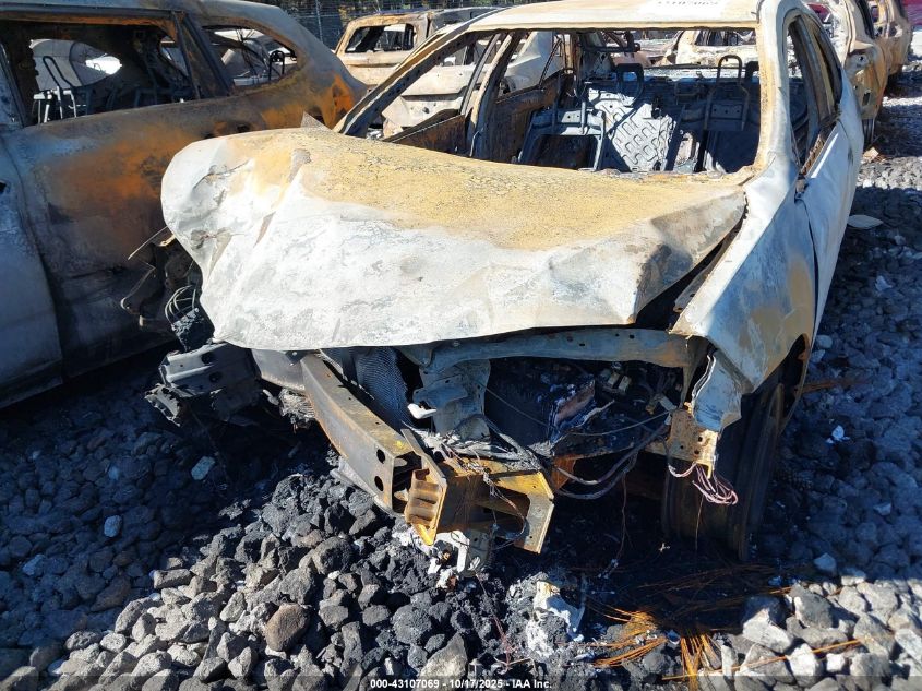 2019 Toyota Corolla Le VIN: 2T1BURHE4KC128610 Lot: 43107069