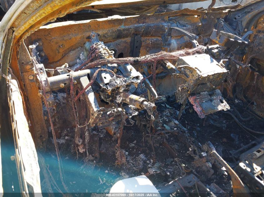 2019 Toyota Corolla Le VIN: 2T1BURHE4KC128610 Lot: 43107069