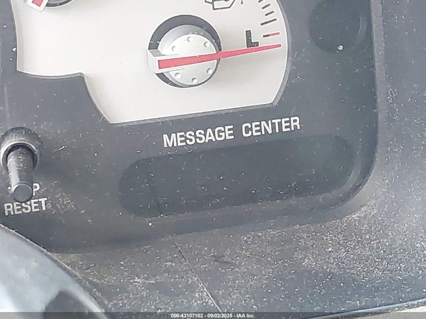 2004 Mercury Mountaineer VIN: 4M2DU86K840J10171 Lot: 43107102