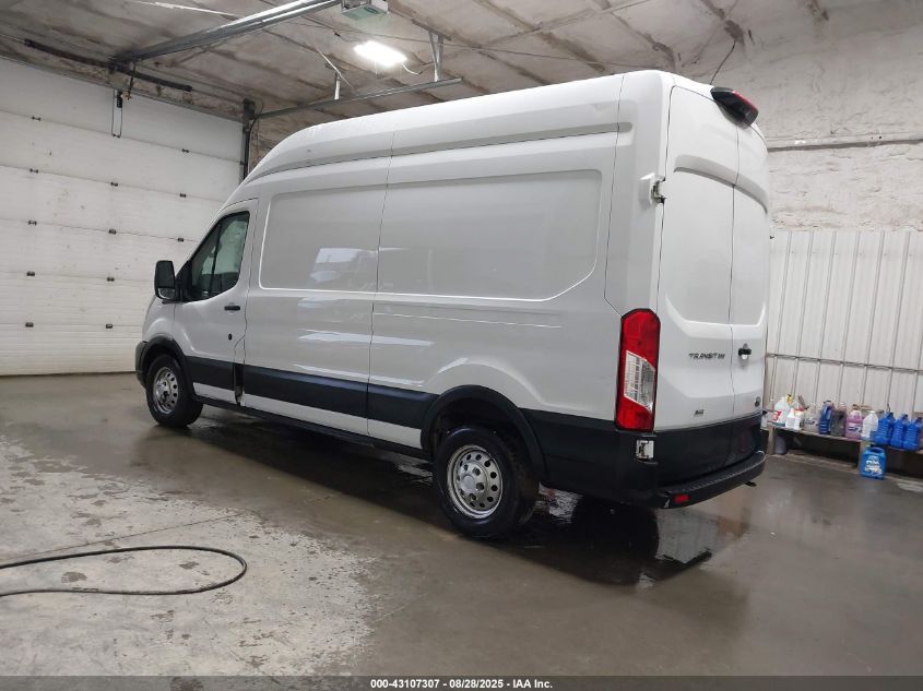 2022 Ford Transit-250 - 1FTBR2X80NKA63780