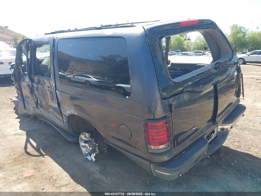 1FMNU40S11ED72644 2001 FORD EXCURSION photo no. 3
