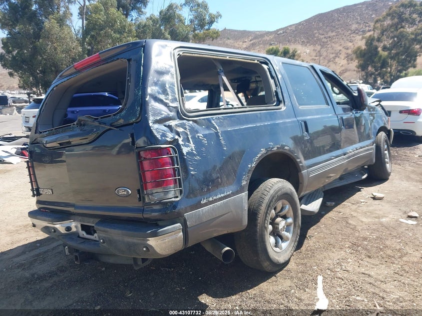 1FMNU40S11ED72644 2001 FORD EXCURSION photo no. 4