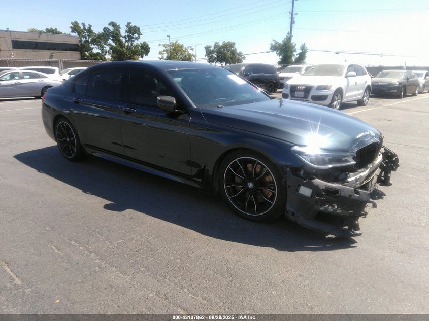 Vin: wba7f0c31hgm22149, lot: 43602155, bmw 750 2017 img_1