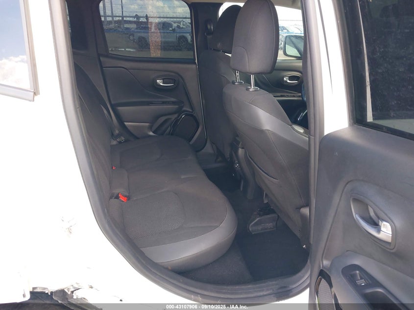 2018 Jeep Renegade Altitude Fwd VIN: ZACCJABBXJPJ04406 Lot: 43107906