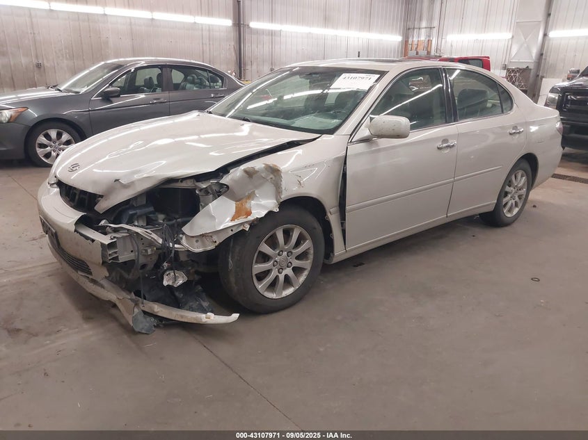 JTHBF30G330093296 2003 LEXUS ES photo no. 2