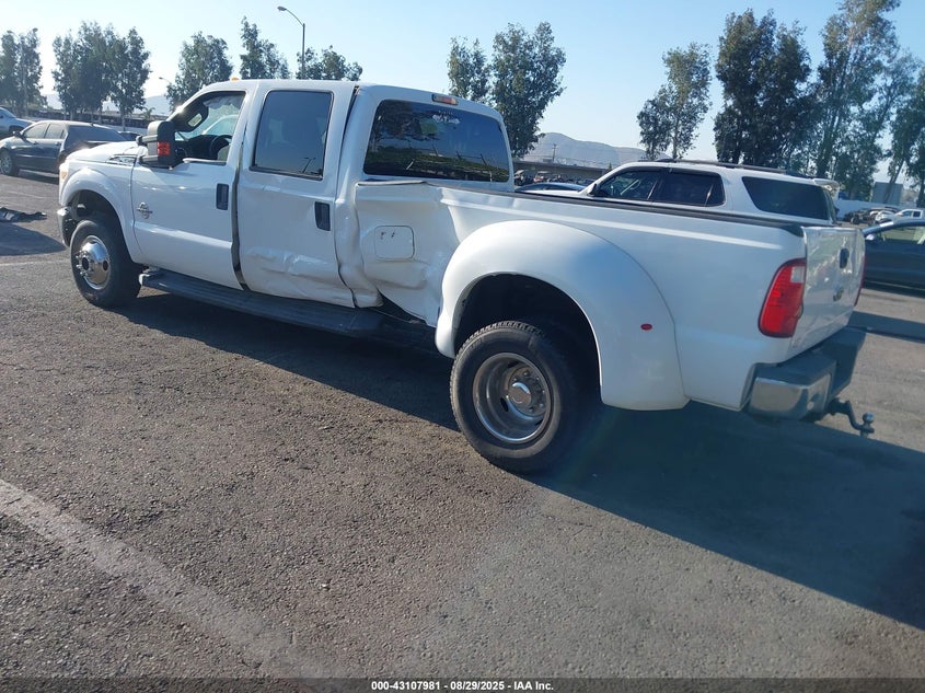 1FT8W3DT4BEA08888 2011 FORD F350 photo no. 3