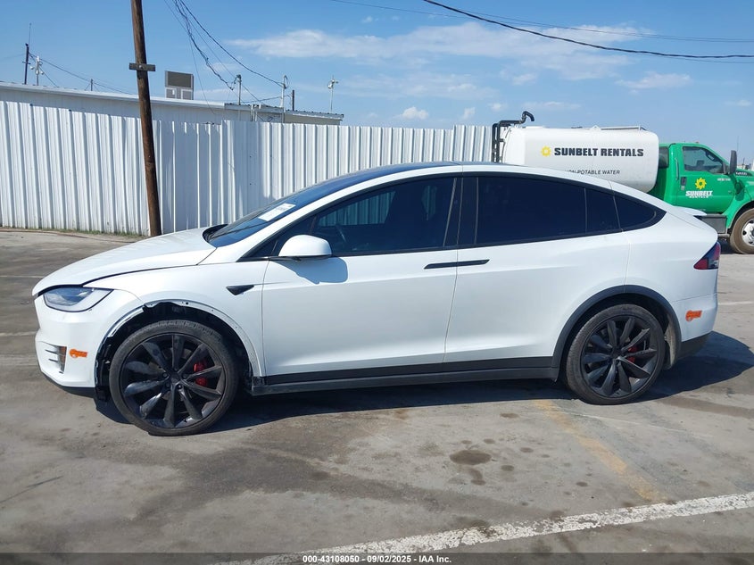 2020 Tesla Model X Performance Dual Motor All-Wheel Drive VIN: 5YJXCDE43LF275733 Lot: 43108050
