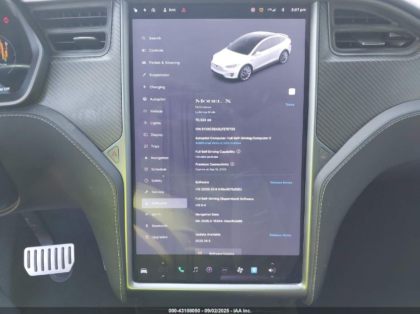 2020 Tesla Model X Performance Dual Motor All-Wheel Drive VIN: 5YJXCDE43LF275733 Lot: 43108050