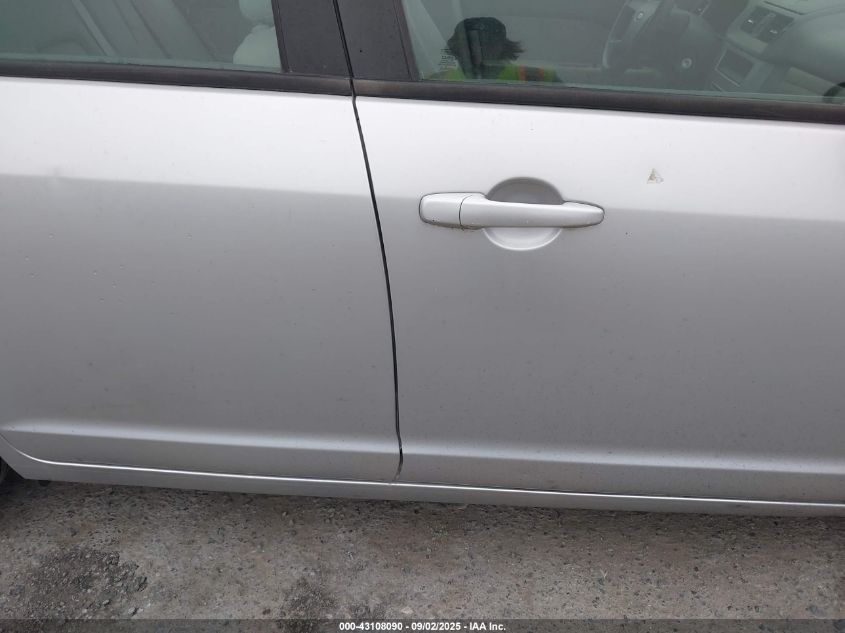 2011 Ford Fusion S VIN: 3FAHP0GA2BR262768 Lot: 43108090