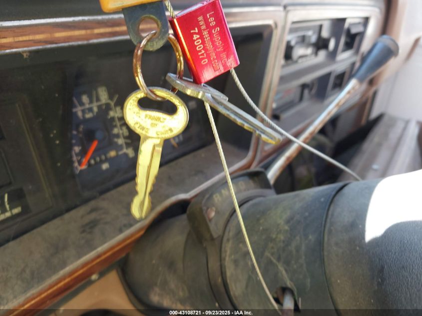 1990 Ford Econoline E150 Van VIN: 1FTDE14N5LHA12679 Lot: 43108721