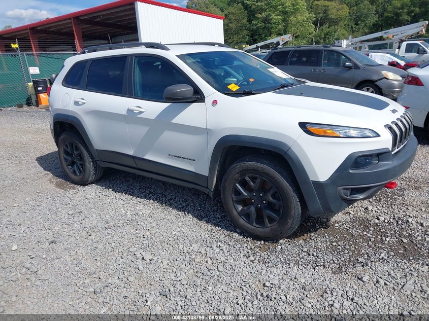 2017 Jeep Cherokee Trailhawk 4X4 white other gasoline 1C4PJMBB4HW635880 photo #1