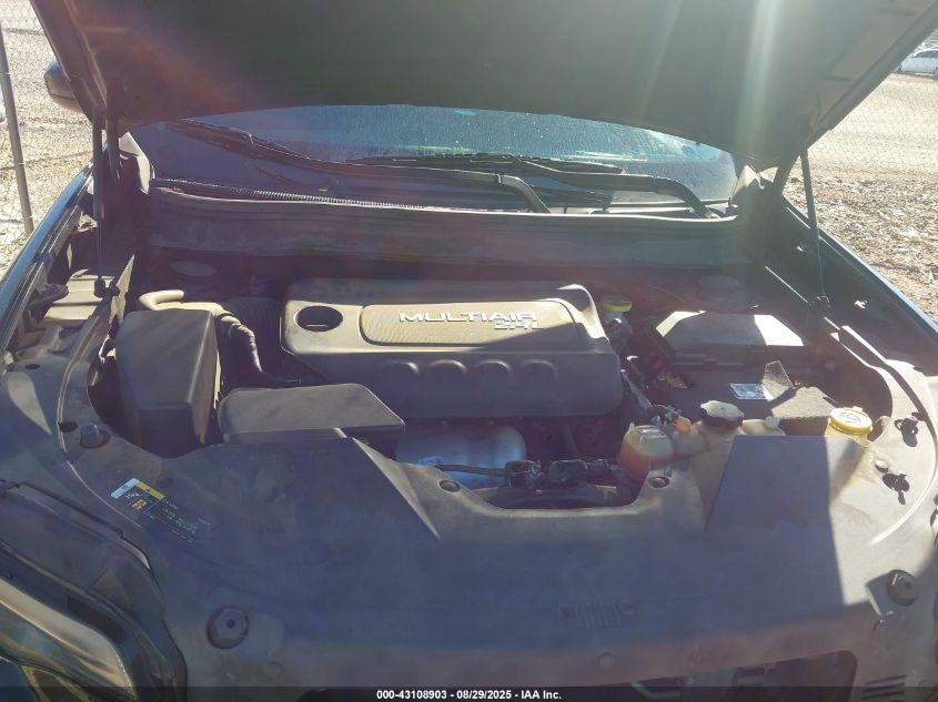 2019 Jeep Cherokee Latitude Fwd VIN: 1C4PJLCB4KD144530 Lot: 43108903