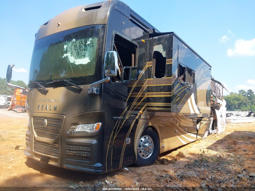 2023 SPARTAN MOTORS MOTORHOME auction photo 2