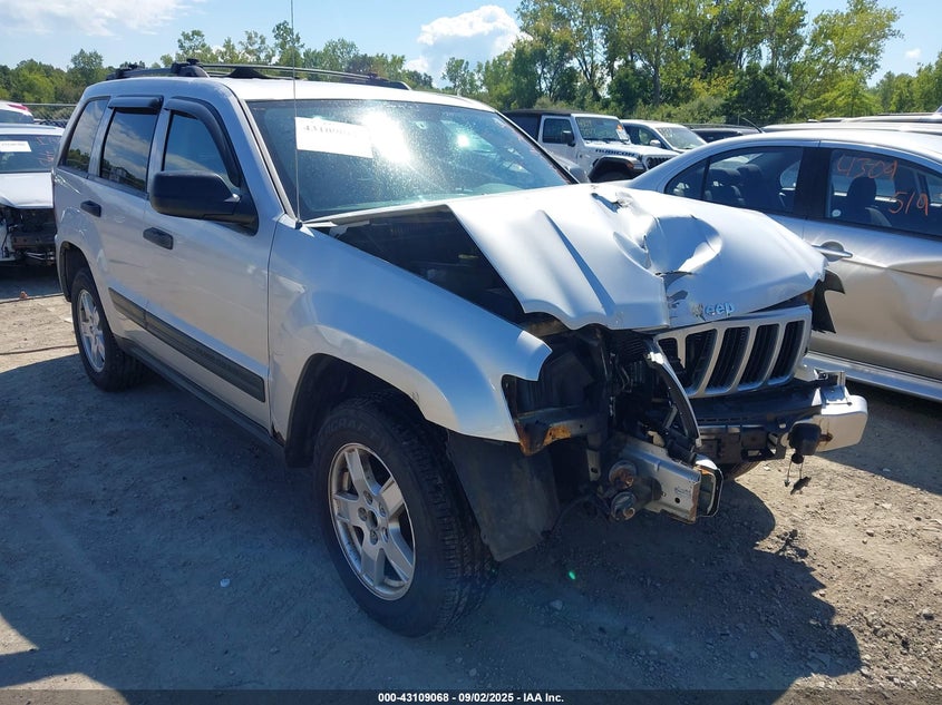 2005 Jeep Grand Cherokee Laredo silver other gasoline 1J4GR48K55C588303 photo #1