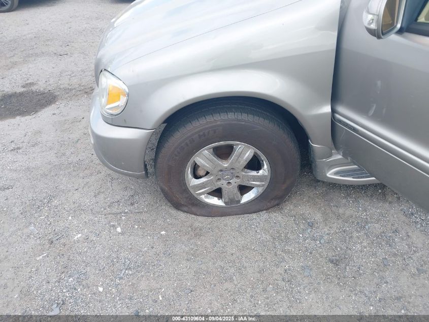 2005 Mercedes-Benz Ml 500 4Matic VIN: 4JGAB75E15A542720 Lot: 43109604