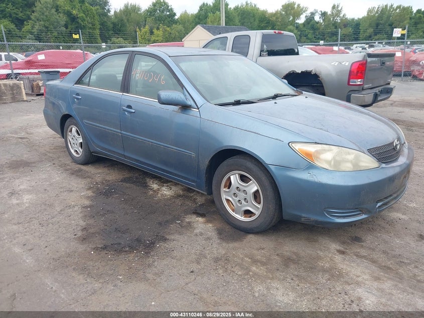 4T1BF32K52U540328 2002 Toyota Camry Le V6 auction photo 1