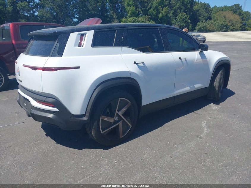 Vin: vcf1ubu21pg007539, lot: 43604711, fisker ocean ultra 20234