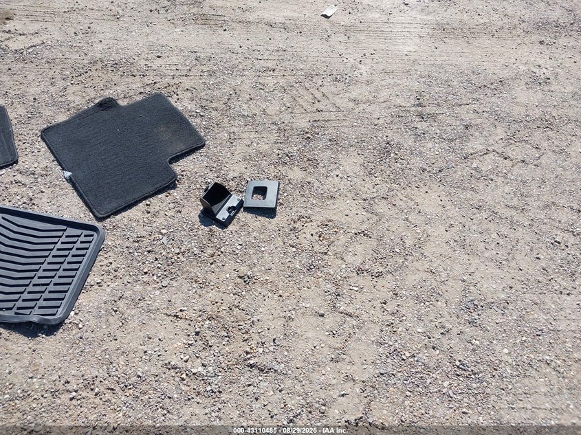 2025 MAZDA MAZDA3 2.5 S CARBON EDITION - 3MZBPBCM8SM452726