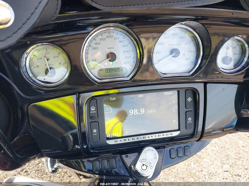 2014 HARLEY-DAVIDSON FLHXS STREET GLIDE SPECIAL - 1HD1KRM1XEB655511