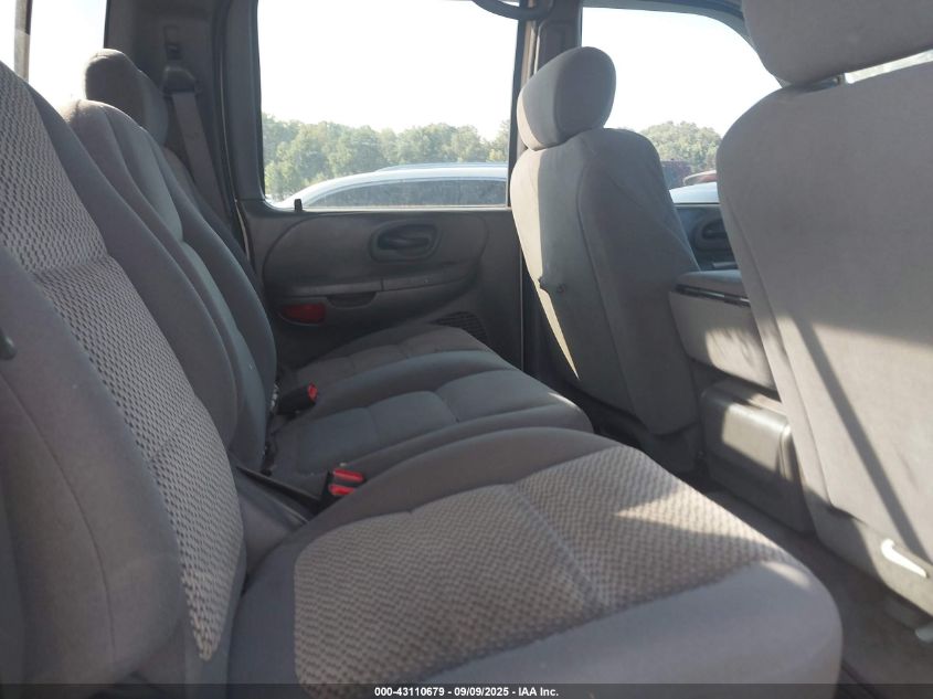 2003 Ford F-150 Lariat/Xlt VIN: 1FTRW08L73KC00144 Lot: 43110679