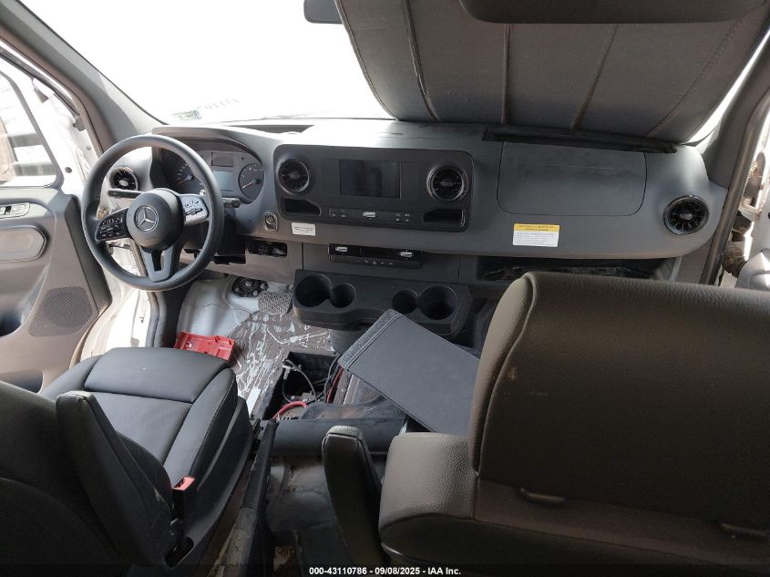 2019 Mercedes-Benz Sprinter 4500 High Roof V6/Standard Roof V6 VIN: WDAPF4CD0KN034209 Lot: 43110786