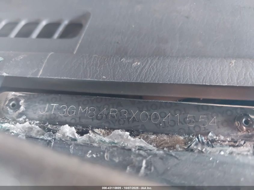 1999 Toyota 4Runner VIN: JT3GM84R3X0041554 Lot: 43110809