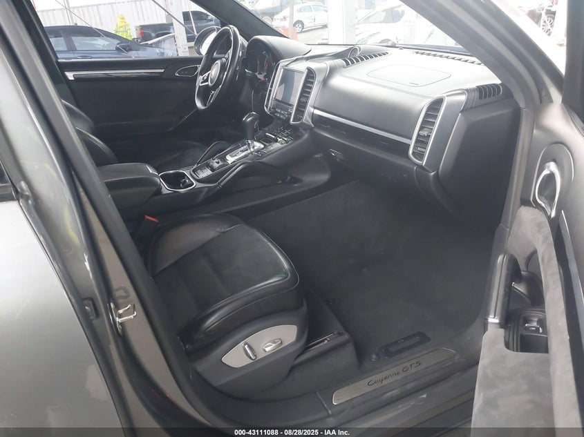 2018 PORSCHE CAYENNE GTS WP1AD2A2XJLA80121