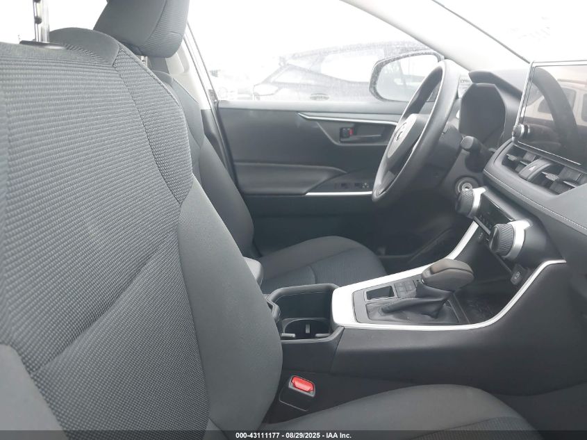 2025 Toyota RAV4 - 2T3F1RFVXSW511891