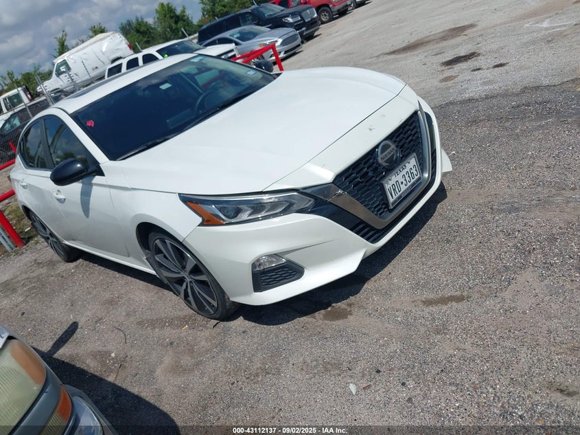 VIN 1N4BL4CV8MN401244 2021 NISSAN ALTIMA SR FWD