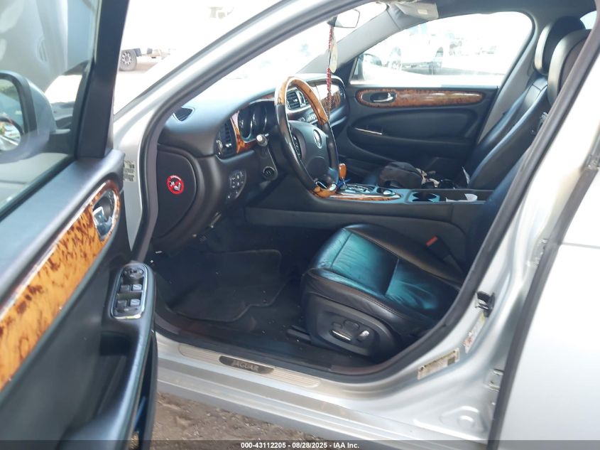 2008 Jaguar Xj Xj8 L VIN: SAJWA79BX8SH29339 Lot: 43112205