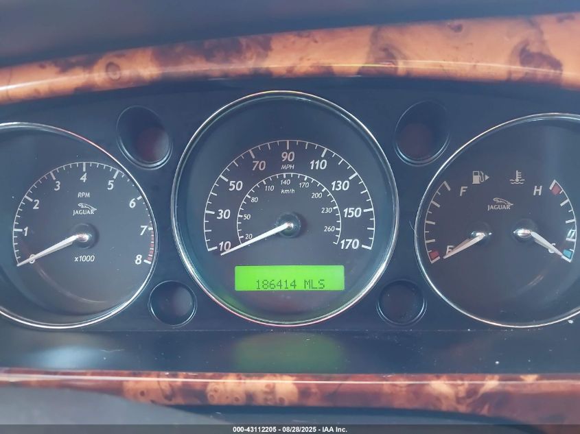 2008 Jaguar Xj Xj8 L VIN: SAJWA79BX8SH29339 Lot: 43112205