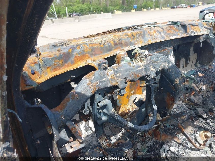 2008 GMC Yukon Hybrid VIN: 1GKFK135X8R277753 Lot: 43112411