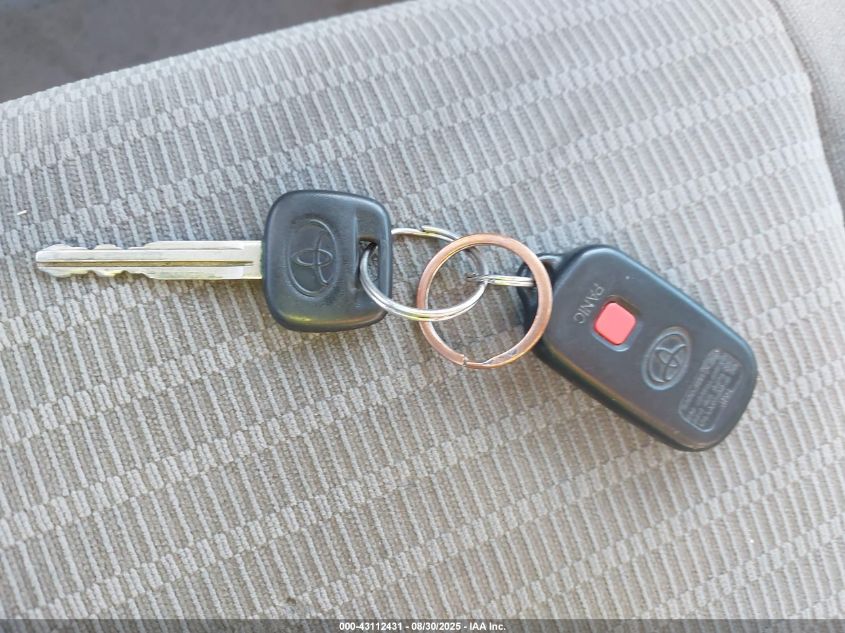 2005 Toyota Camry Le VIN: 4T1BE30K05U382135 Lot: 43112431