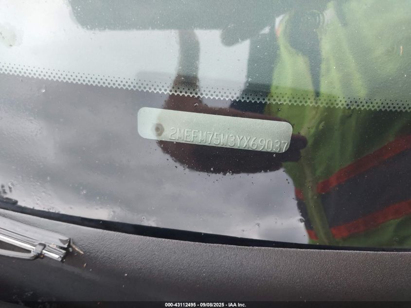 2000 Mercury Grand Marquis Ls VIN: 2MEFM75W3YX690374 Lot: 43112495