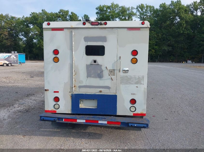 2000 International 4000 4700 VIN: 1HTSCAAP7YH262566 Lot: 43112623