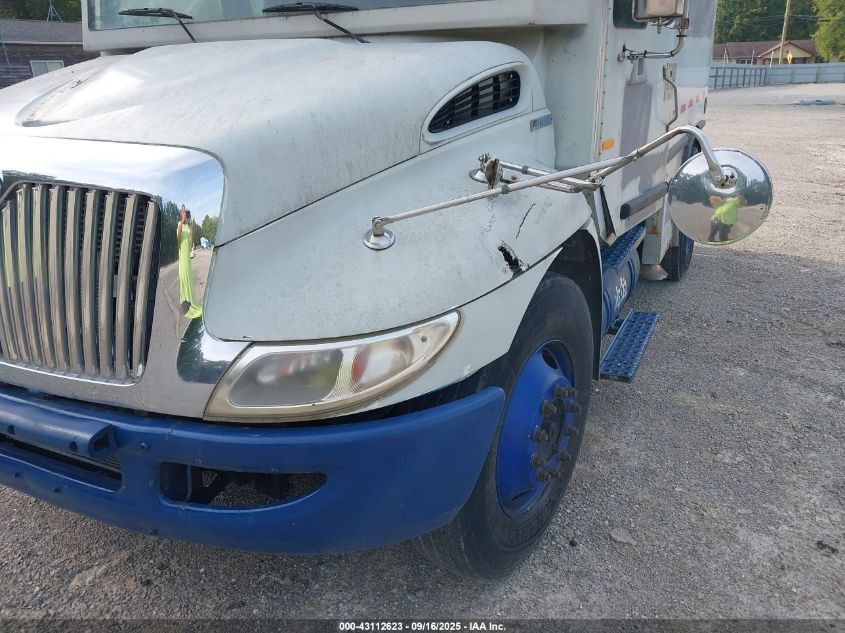 2000 International 4000 4700 VIN: 1HTSCAAP7YH262566 Lot: 43112623