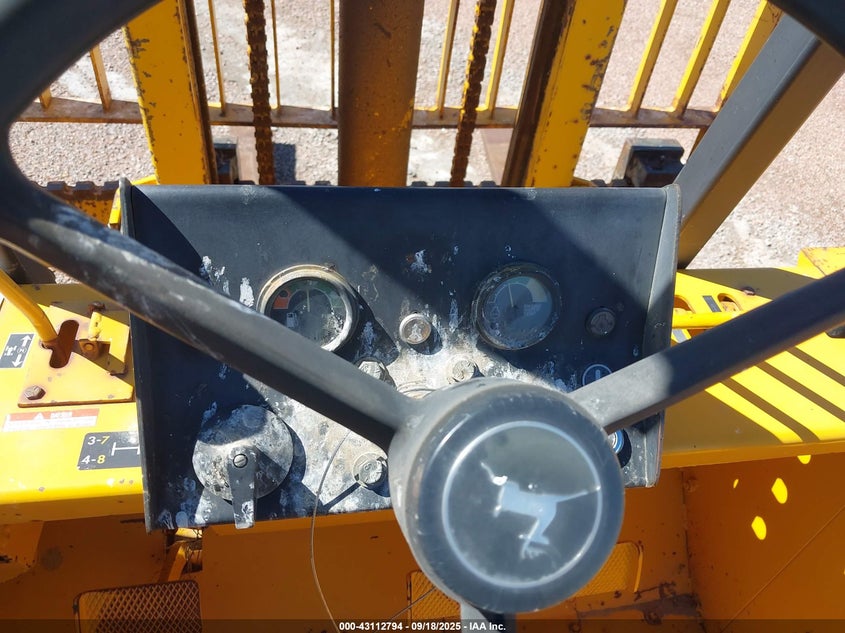 T0480CM719050 1985   photo no. 7