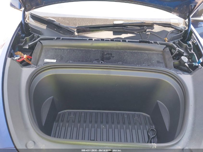 2024 Tesla Model Y Long Range Dual Motor All-Wheel Drive VIN: 7SAYGDEE3RA249918 Lot: 43112935