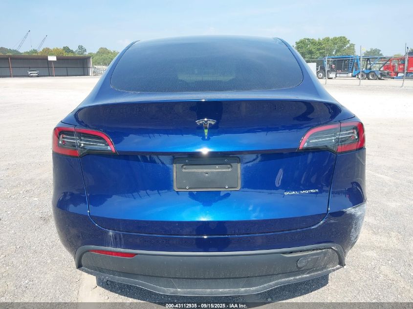 2024 Tesla Model Y Long Range Dual Motor All-Wheel Drive VIN: 7SAYGDEE3RA249918 Lot: 43112935
