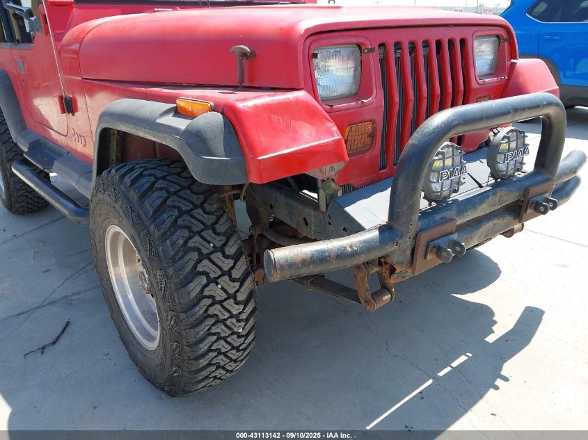 1994 Jeep Wrangler / Yj S VIN: 1J4FY19P7RP443592 Lot: 43113142