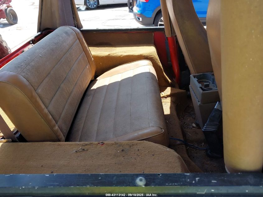 1994 Jeep Wrangler / Yj S VIN: 1J4FY19P7RP443592 Lot: 43113142