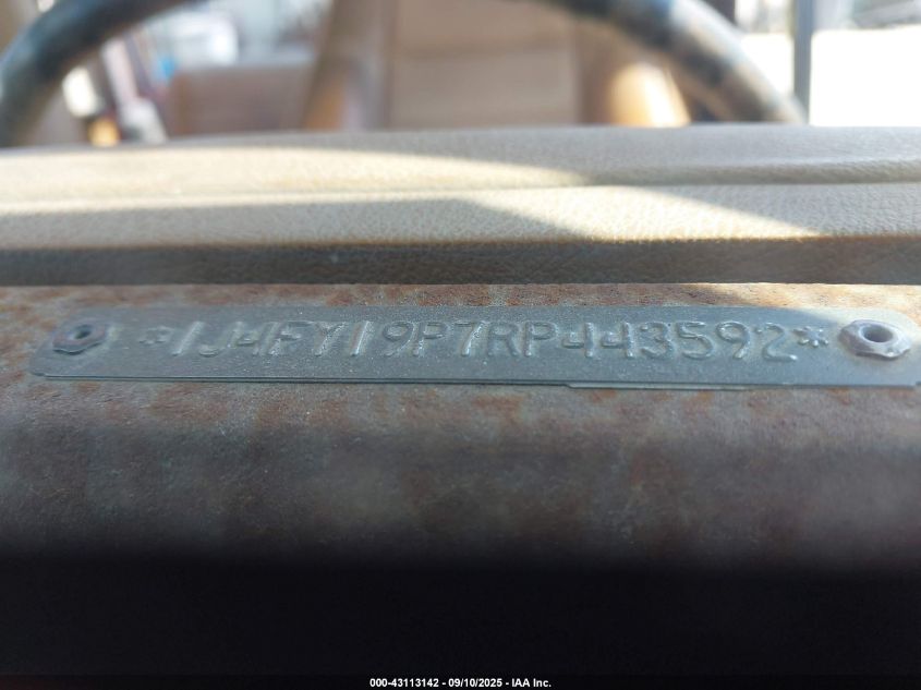 1994 Jeep Wrangler / Yj S VIN: 1J4FY19P7RP443592 Lot: 43113142