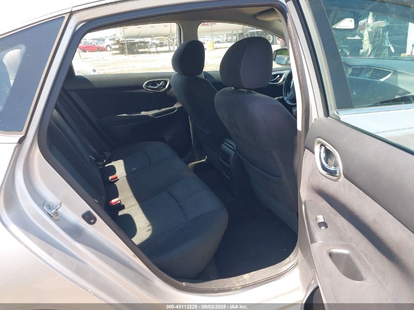 2014 Nissan Sentra Sr VIN: 3N1AB7AP4EY327181 Lot: 43113229