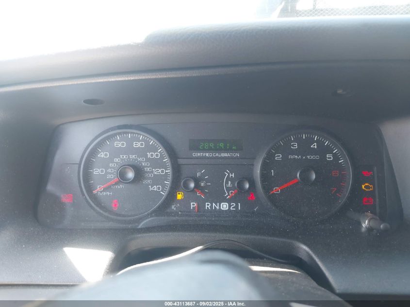 2009 Ford Crown Victoria Police/Police Interceptor/Police Interceptor W/3.55 Ls Axle (730A) VIN: 2FAHP71V19X125322 Lot: 43113687