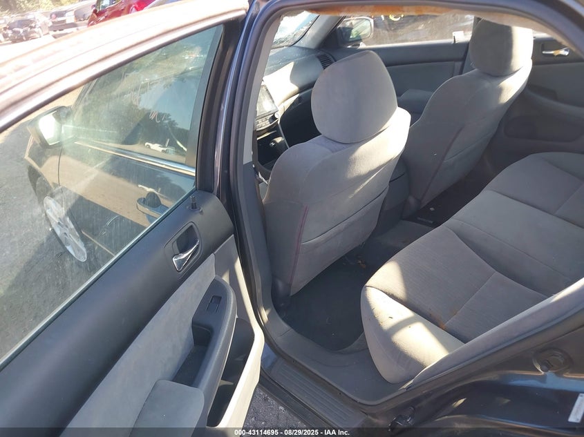 2003 Honda Accord 2.4 Lx VIN: 1HGCM56303A068072 Lot: 43114695