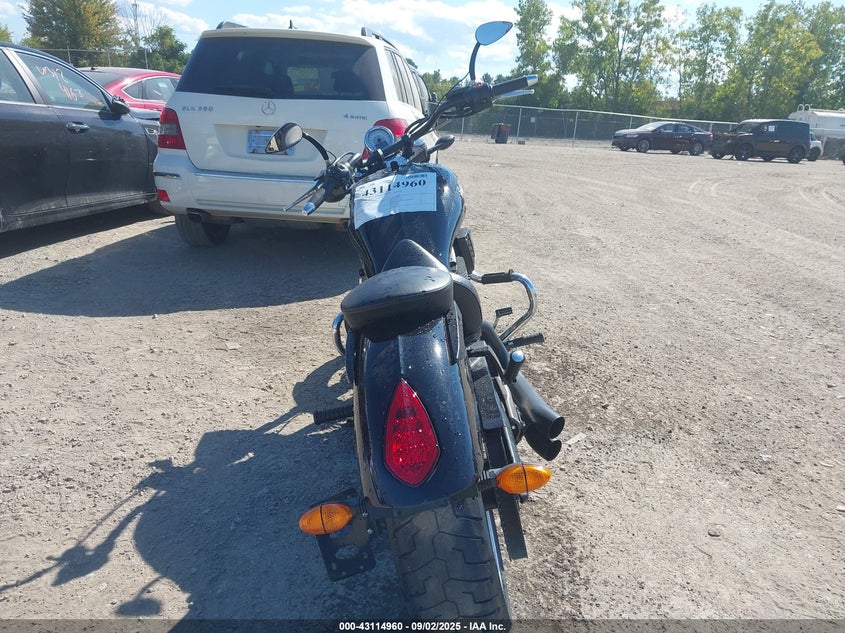 2015 VICTORY MOTORCYCLES VEGAS 8-BALL - 5VPGA36N7F3045347