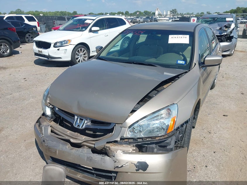 1HGCM56364A028404 2004 HONDA ACCORD photo no. 2
